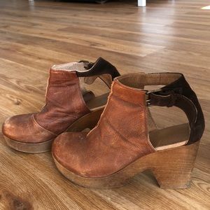 Free people clog heels